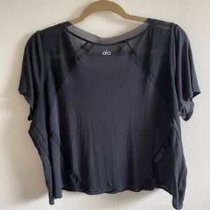 Alo Yoga Tone Short Sleeve Mesh Top